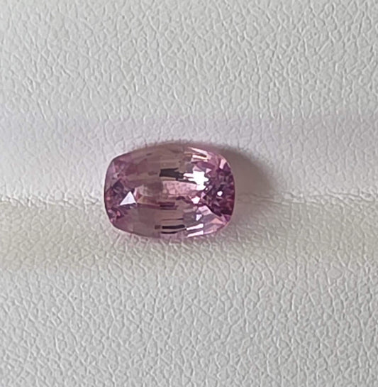 Natural Peach Sapphire: Sri Lanka, 2.93 crt, Cushion Cut, Eye Clean