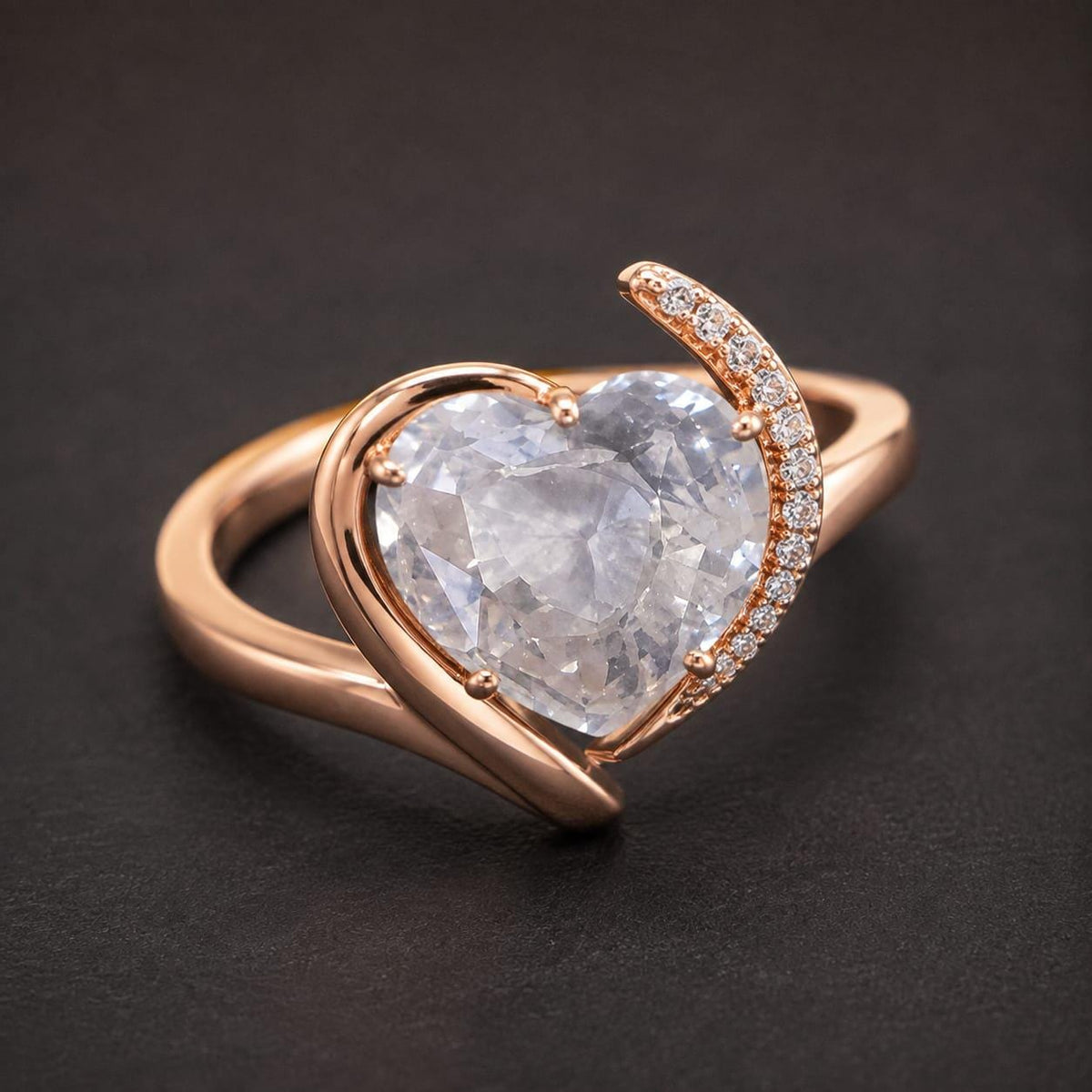 White Saphhire ( Colourless) : 1.73 crt, Non- Heated, Non-Treated, Heart Shaped Cut, 7.05x7.89x3.90 mm.