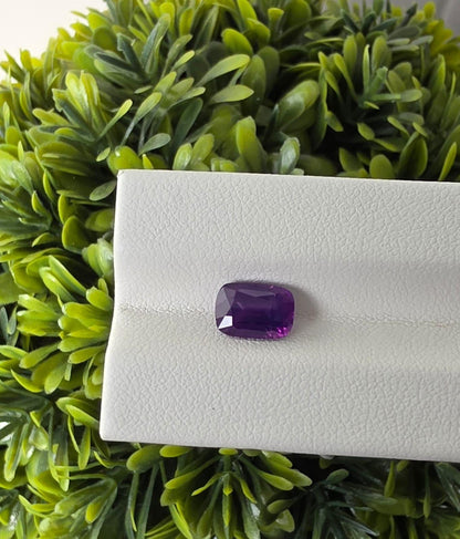 Natural Ceylon Purple Sapphire: 2.25 ct, Non-Heated, Silky Finish (8.48×5.88×4.54 mm)