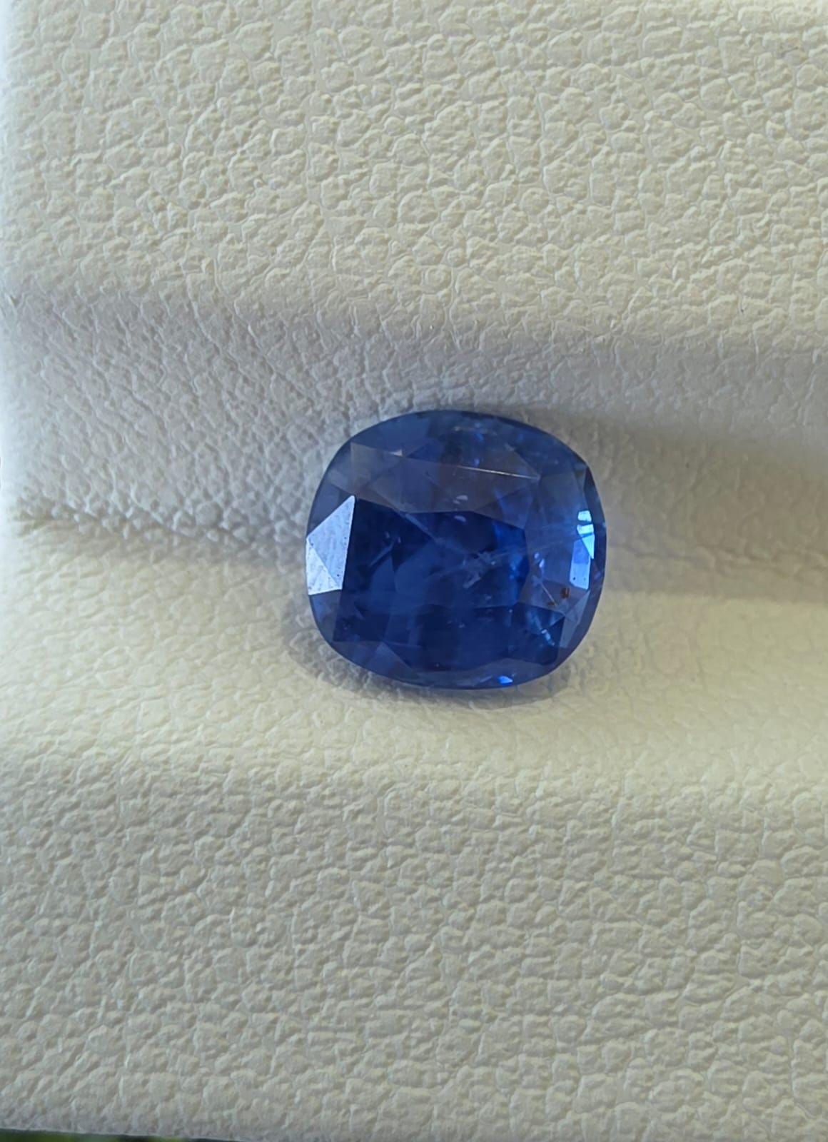Natural Ceylon Blue Sapphire: 2.25 ct Cornflower Blue Cushion Cut (LGL Certified)