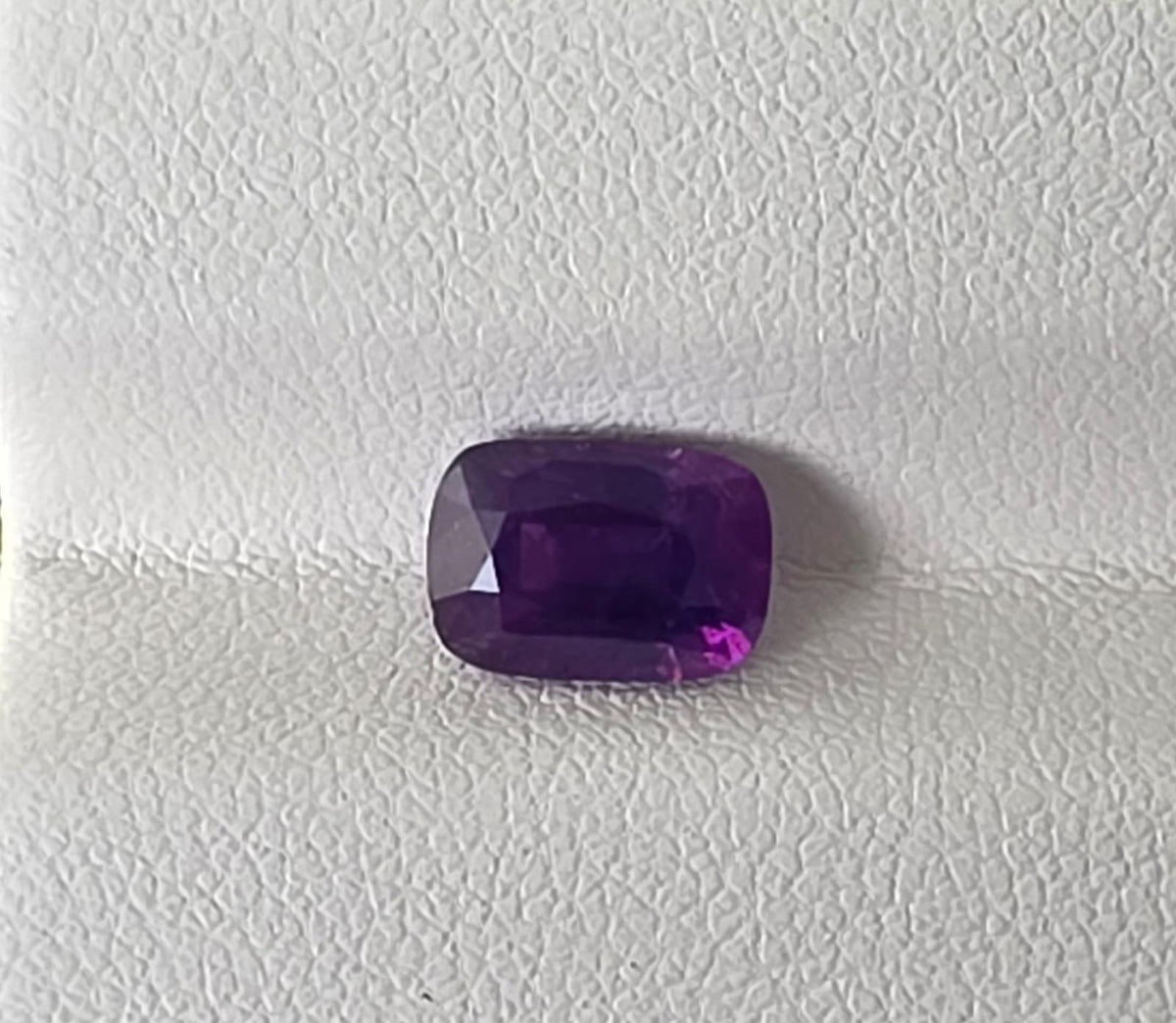 Natural Ceylon Purple Sapphire: 2.25 ct, Non-Heated, Silky Finish (8.48×5.88×4.54 mm)