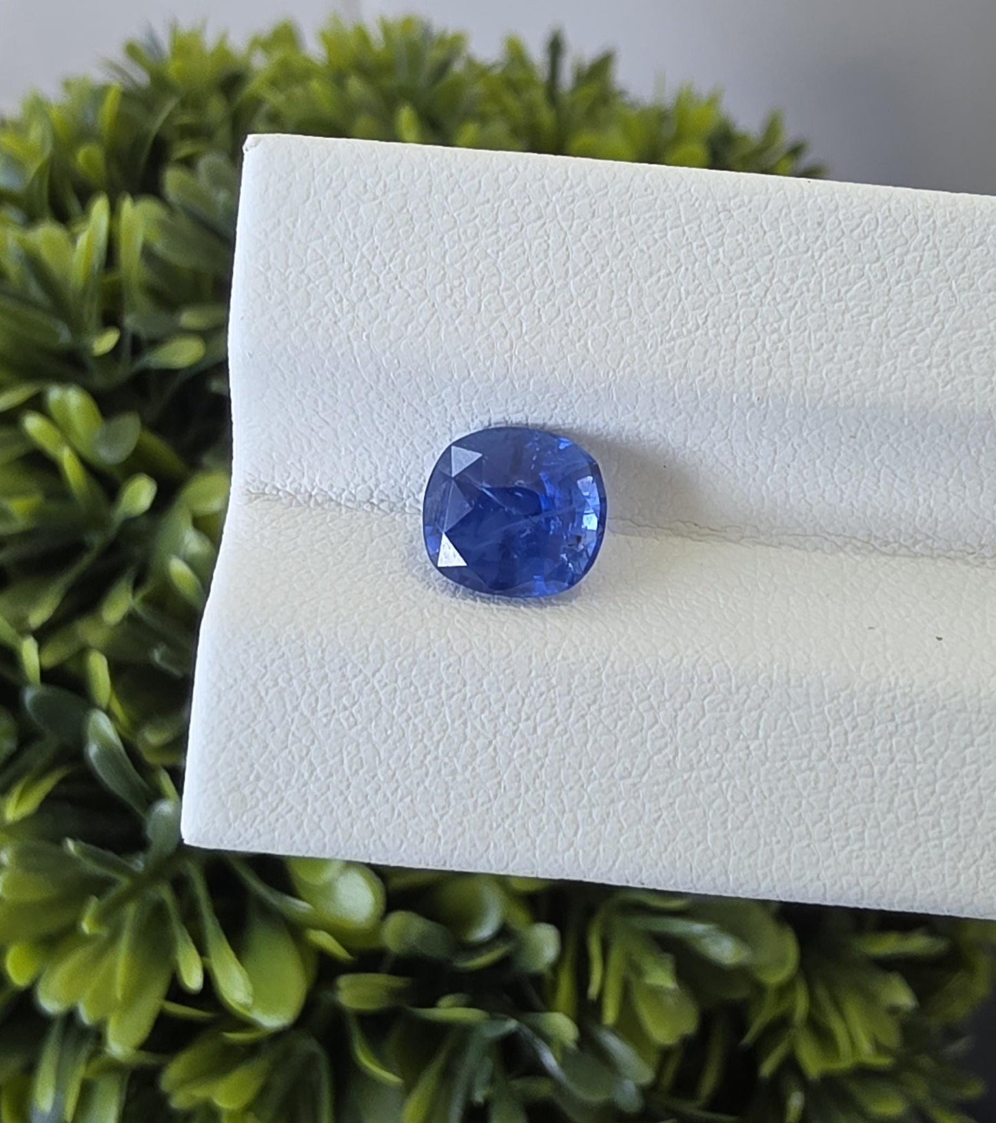 Natural Ceylon Blue Sapphire: 2.25 ct Cornflower Blue Cushion Cut (LGL Certified)