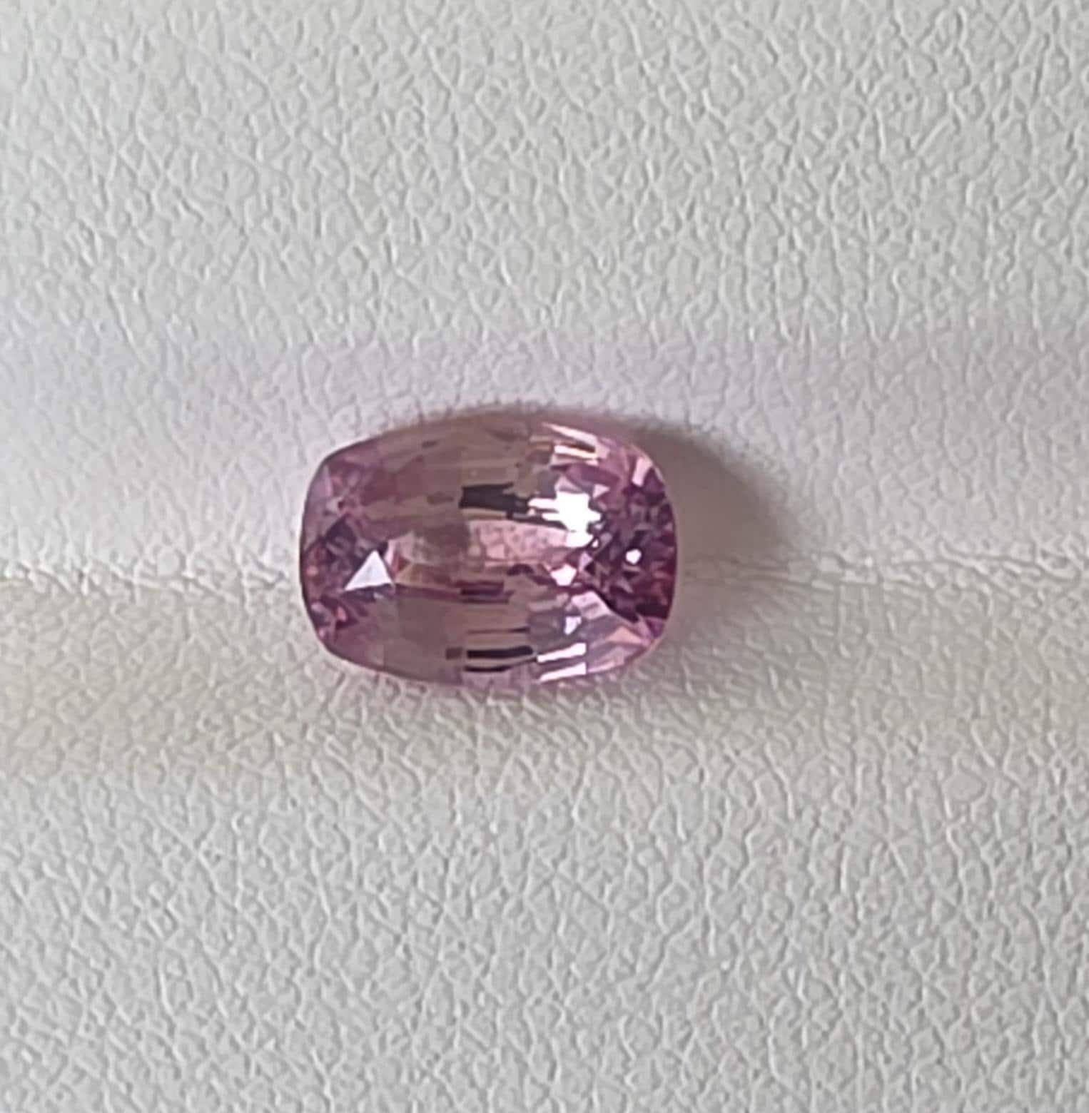 Natural Peach Sapphire: Sri Lanka, 2.93 crt, Cushion Cut, Eye Clean