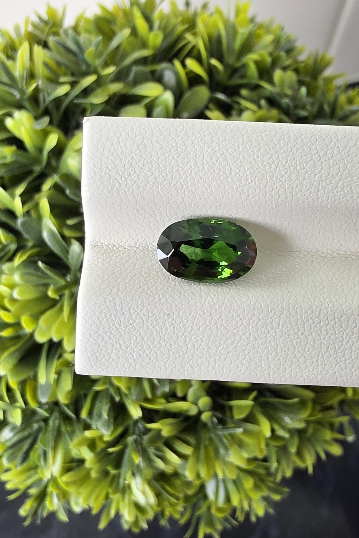 Ceylon Natutal Green Zircon: 3.72 crt, Non-Heated ,Non-Treated, 11.40 × 7.34 × 5.28 mm, Oval Shape, Eye Clean, From Sri Lanka.