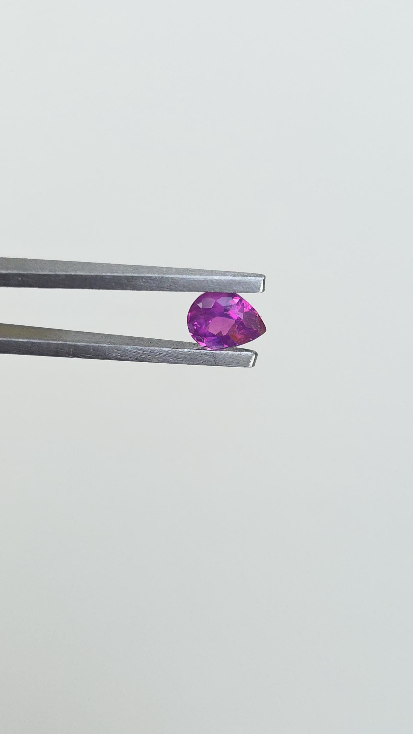 Ceylon Pink Sapphire: From Sri Lanka, 0.92 crt, Non-Heated , Non-Treated, Pear Shaped, 6.54 × 5.09 × 3.55 mm, Eye Clean
