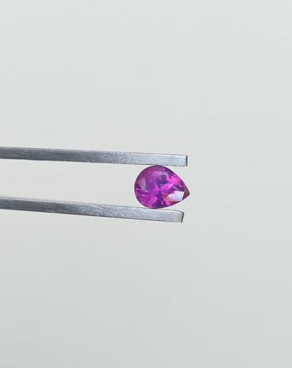 Ceylon Pink Sapphire: From Sri Lanka, 0.92 crt, Non-Heated , Non-Treated, Pear Shaped, 6.54 × 5.09 × 3.55 mm, Eye Clean