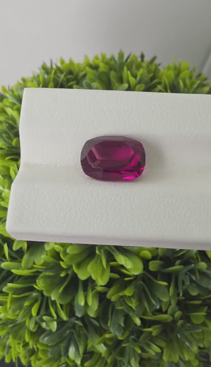 Ceylon Pinkish Purple Pyrope-Alamandine Garnet: 6.37 crt, Non-Heated,  Non-Treated, Rectangulat Cushion Cut, 12.25x858x6.25 mm Loupe Clean
